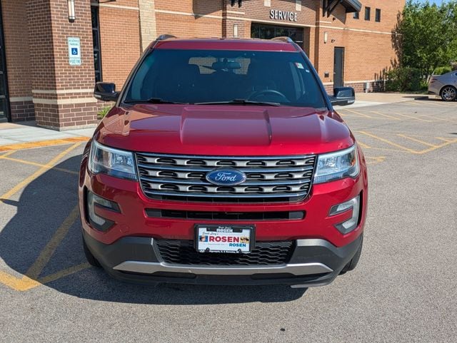 Used 2017 Ford Explorer XLT with VIN 1FM5K8D85HGA97984 for sale in Algonquin, IL