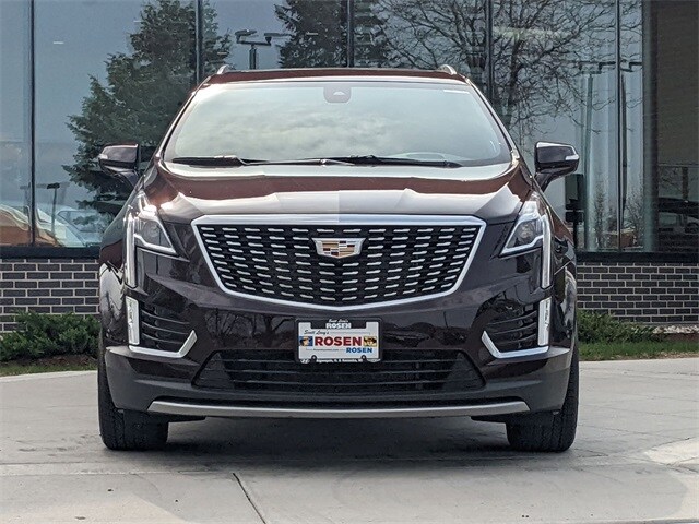 2021 Cadillac XT5 Premium Luxury photo 2
