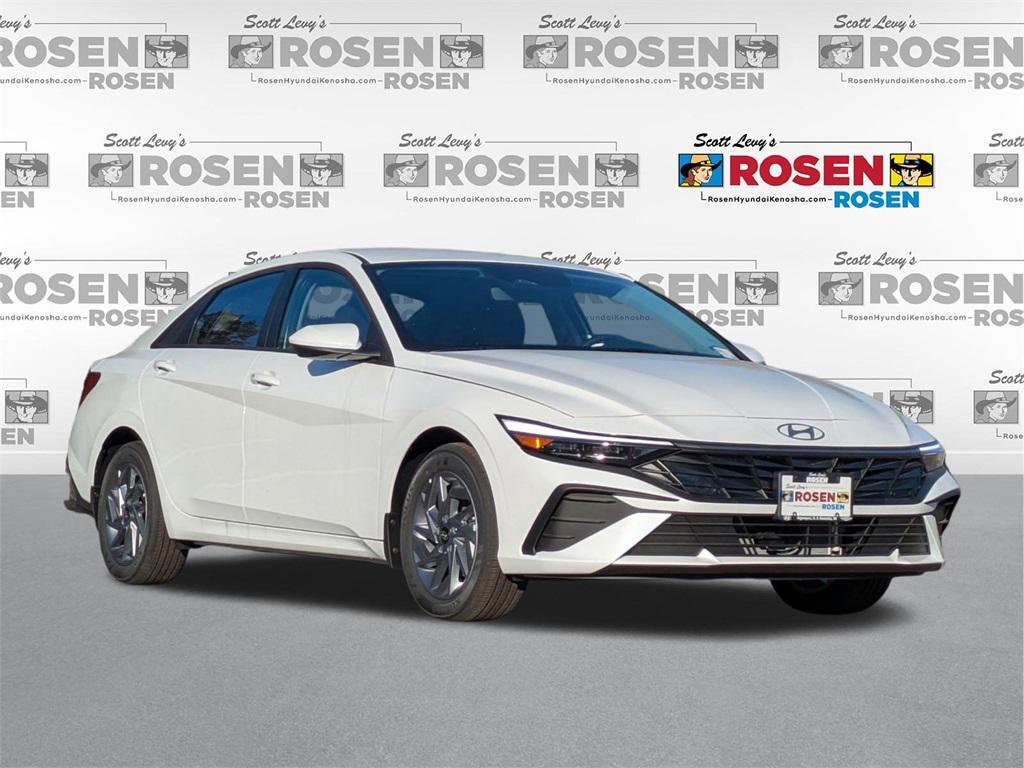2025 Hyundai Elantra Blue's photo