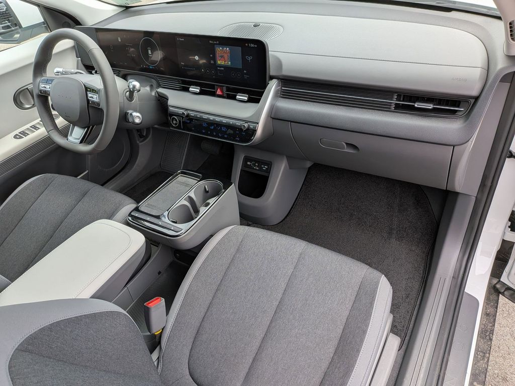 2026 Hyundai IONIQ 5 SE - Photo 28