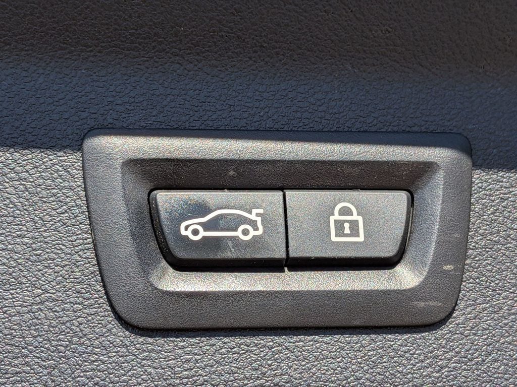 2021 BMW X3 30e - Photo 29