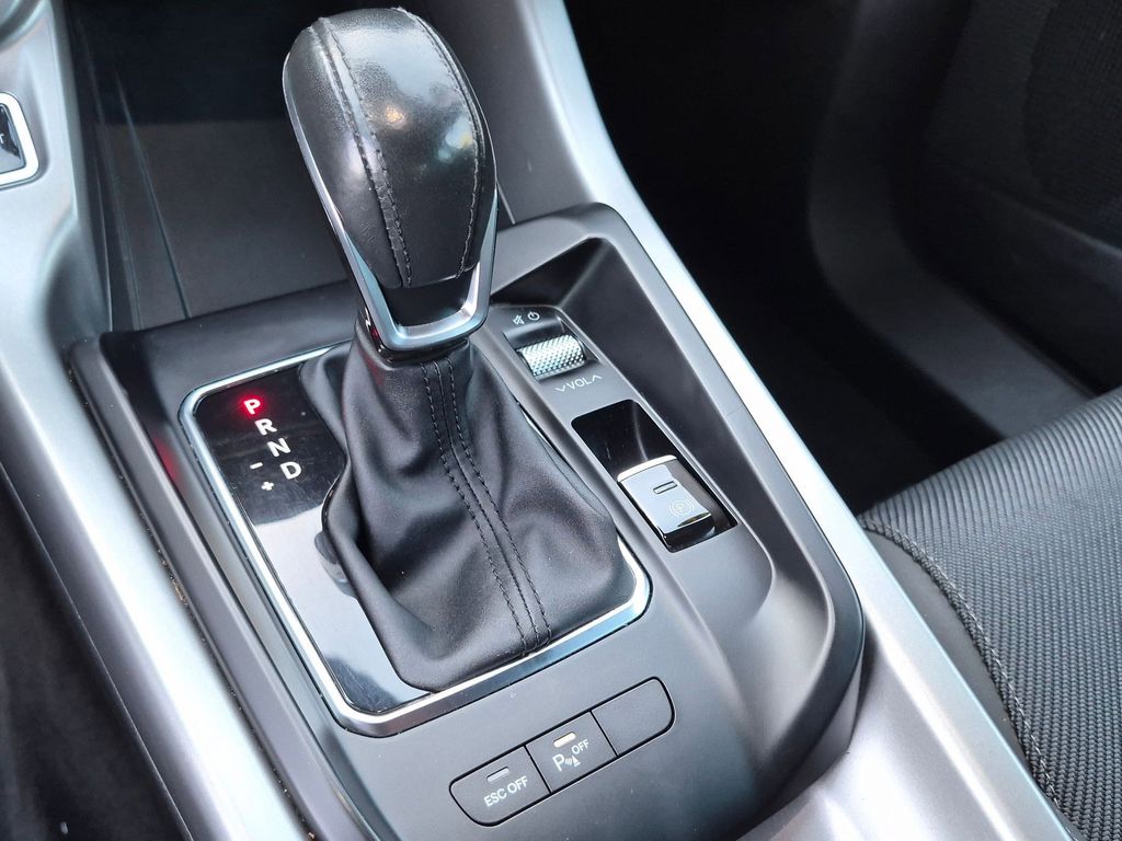 2024 Dodge Hornet R/T - Photo 18