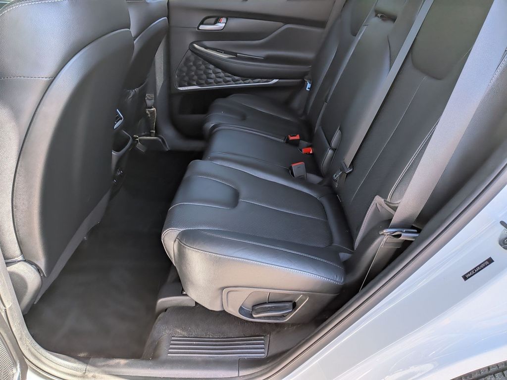 2020 Hyundai Santa Fe SEL - Photo 25