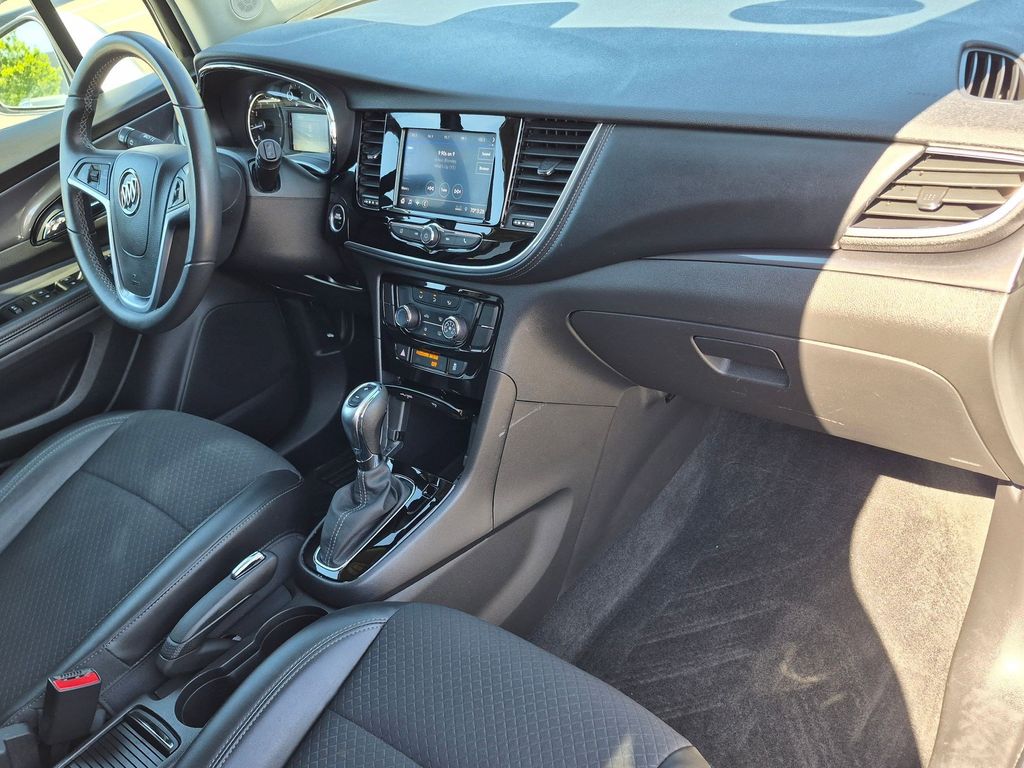 2022 Buick Encore Preferred - Photo 25