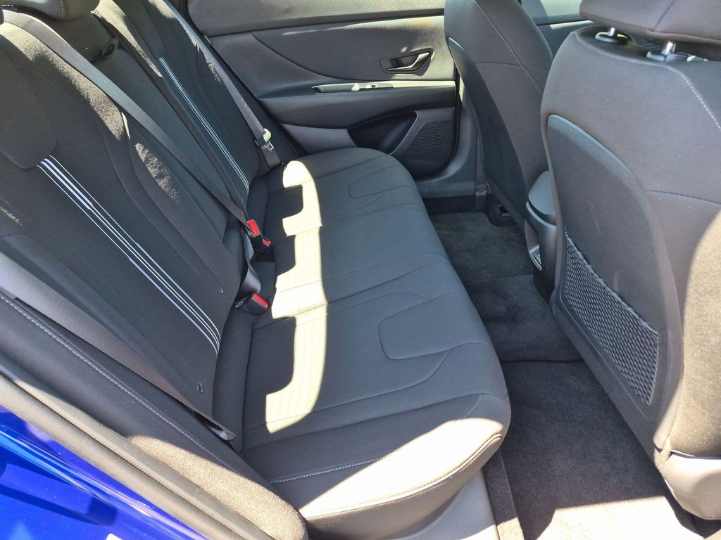 2026 Hyundai Elantra SEL - Photo 25