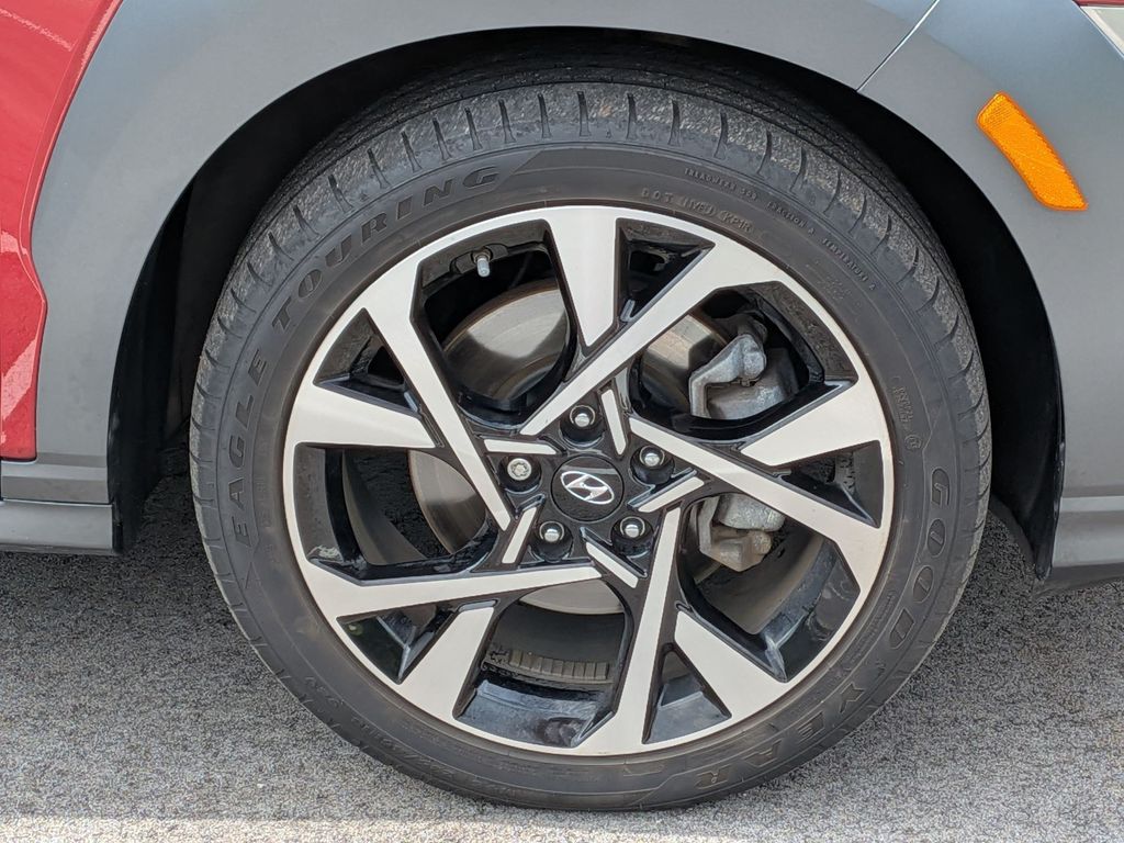 2023 Hyundai Kona Limited - Photo 9