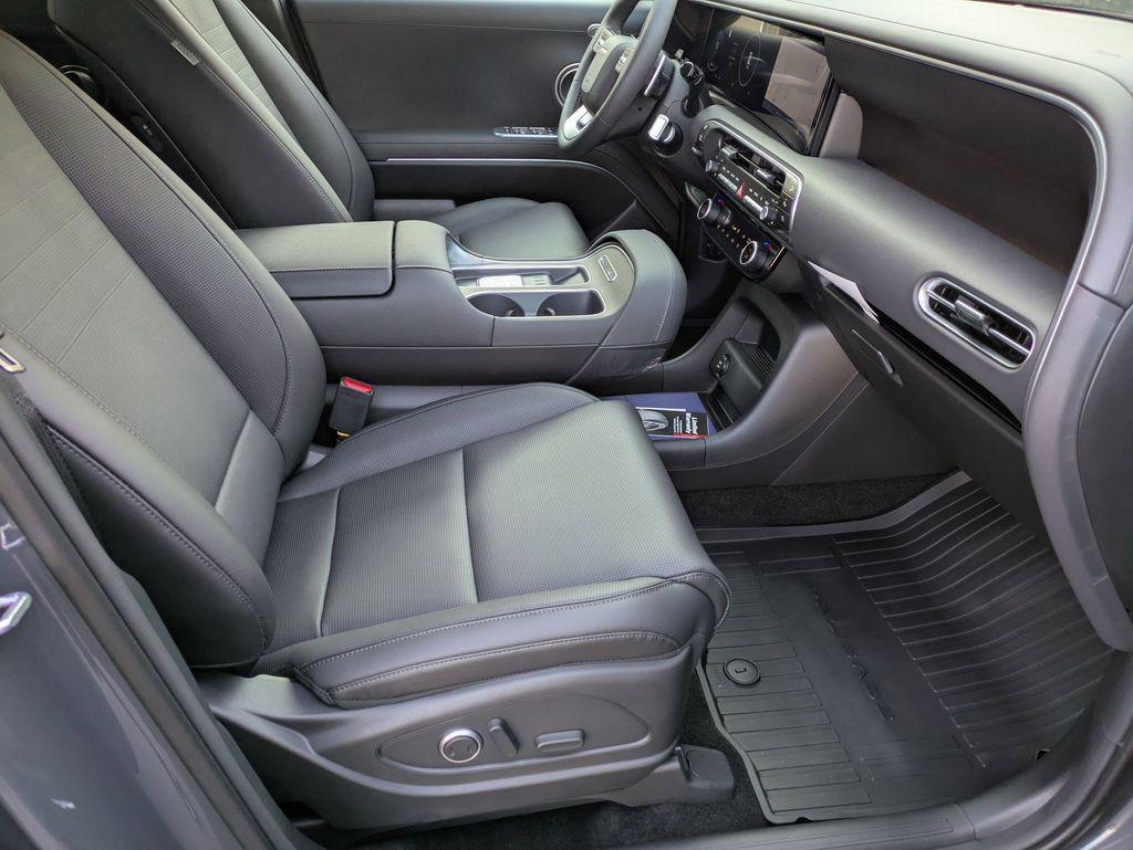 2026 Hyundai Palisade Limited - Photo 26