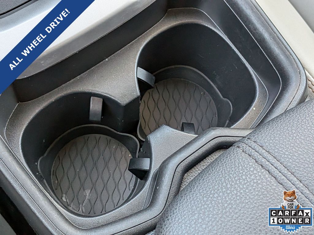 2021 Toyota RAV4 XLE Premium - Photo 24