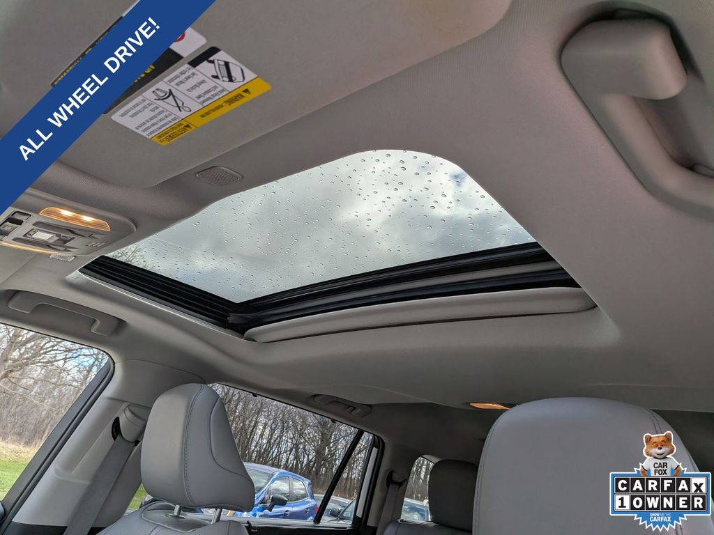 2023 Toyota Highlander Limited - Photo 13