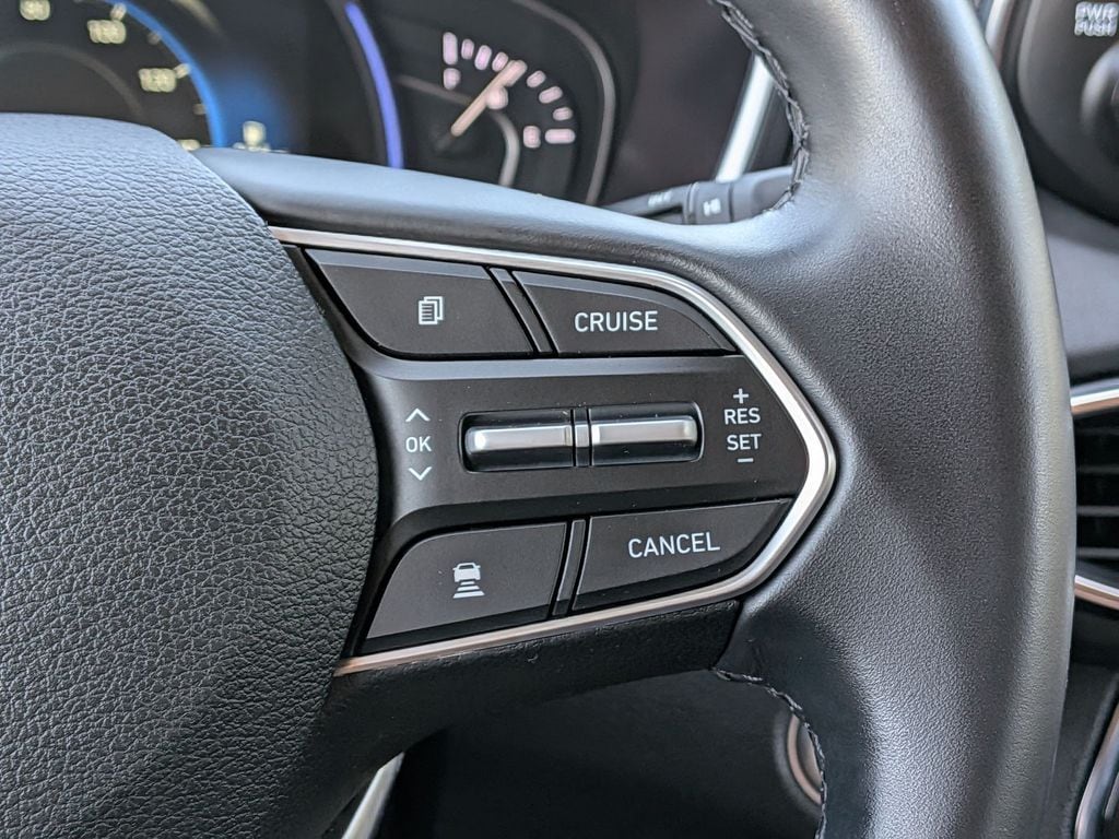 2020 Hyundai Santa Fe SEL - Photo 17