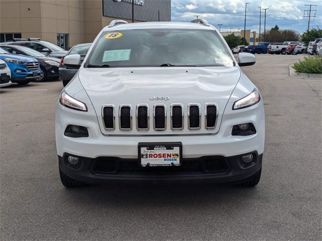 Used 2018 Jeep Cherokee Latitude with VIN 1C4PJLCX2JD533550 for sale in Kenosha, WI