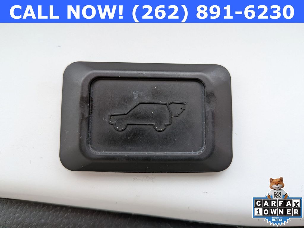 2023 Toyota RAV4 XLE Premium - Photo 28