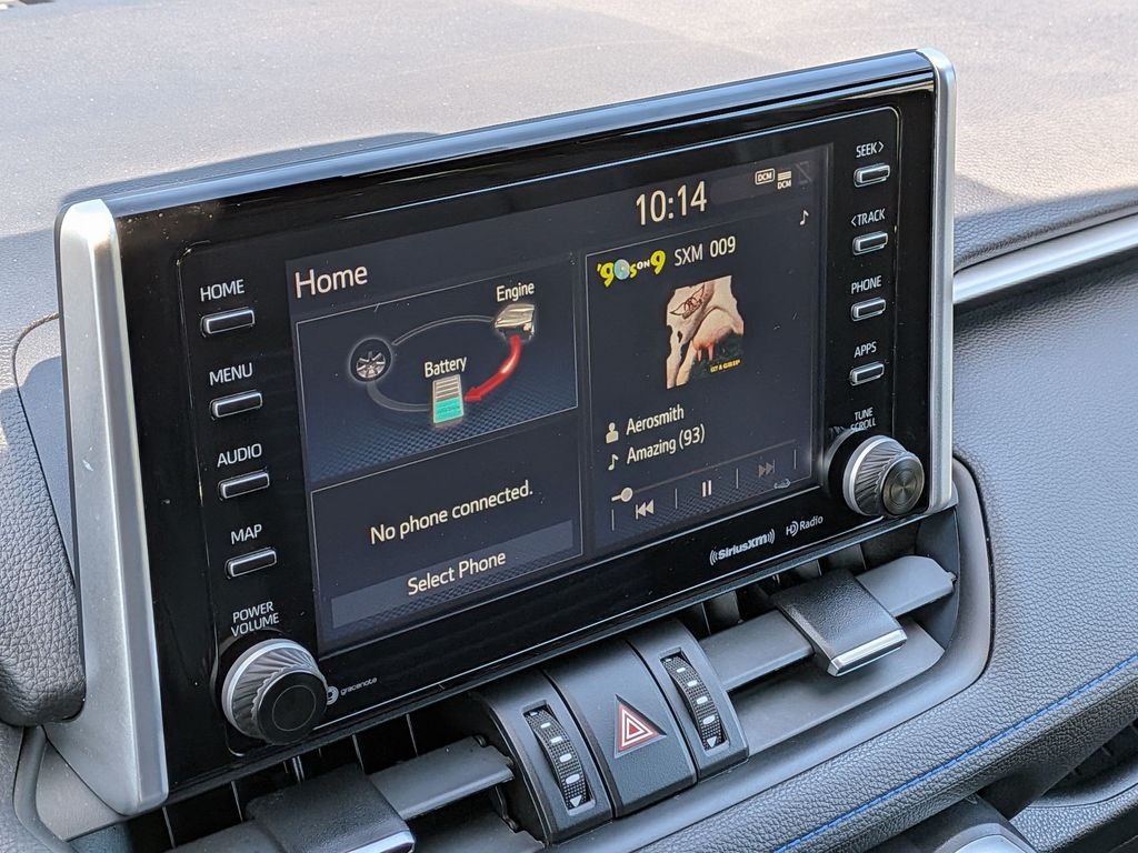 2020 Toyota RAV4 XSE - Photo 18