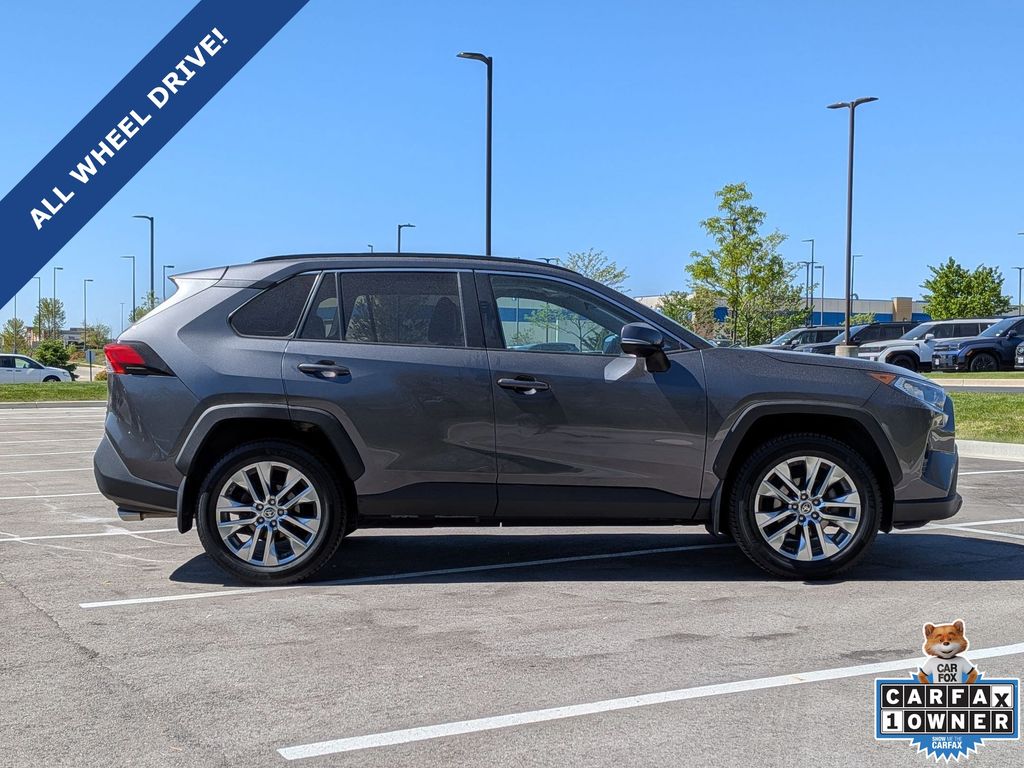 2021 Toyota RAV4 XLE Premium - Photo 8