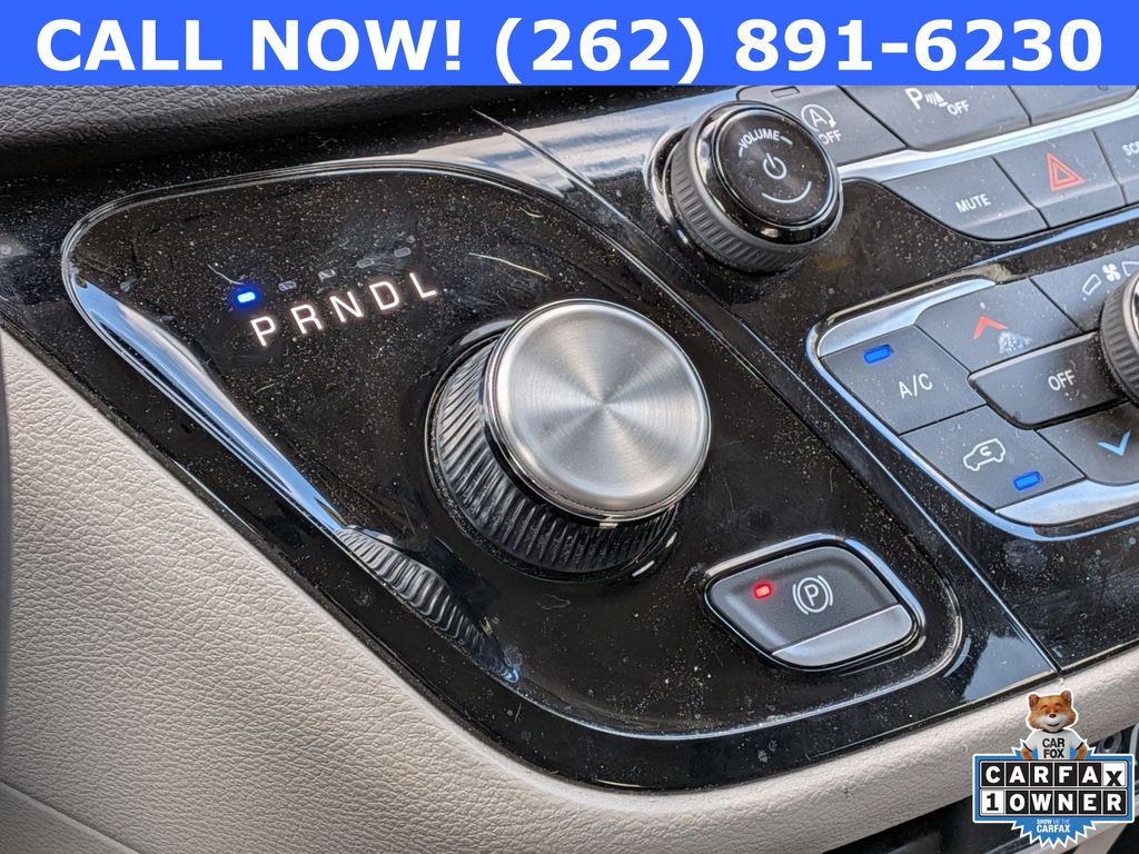 2024 Chrysler Pacifica Touring L - Photo 19