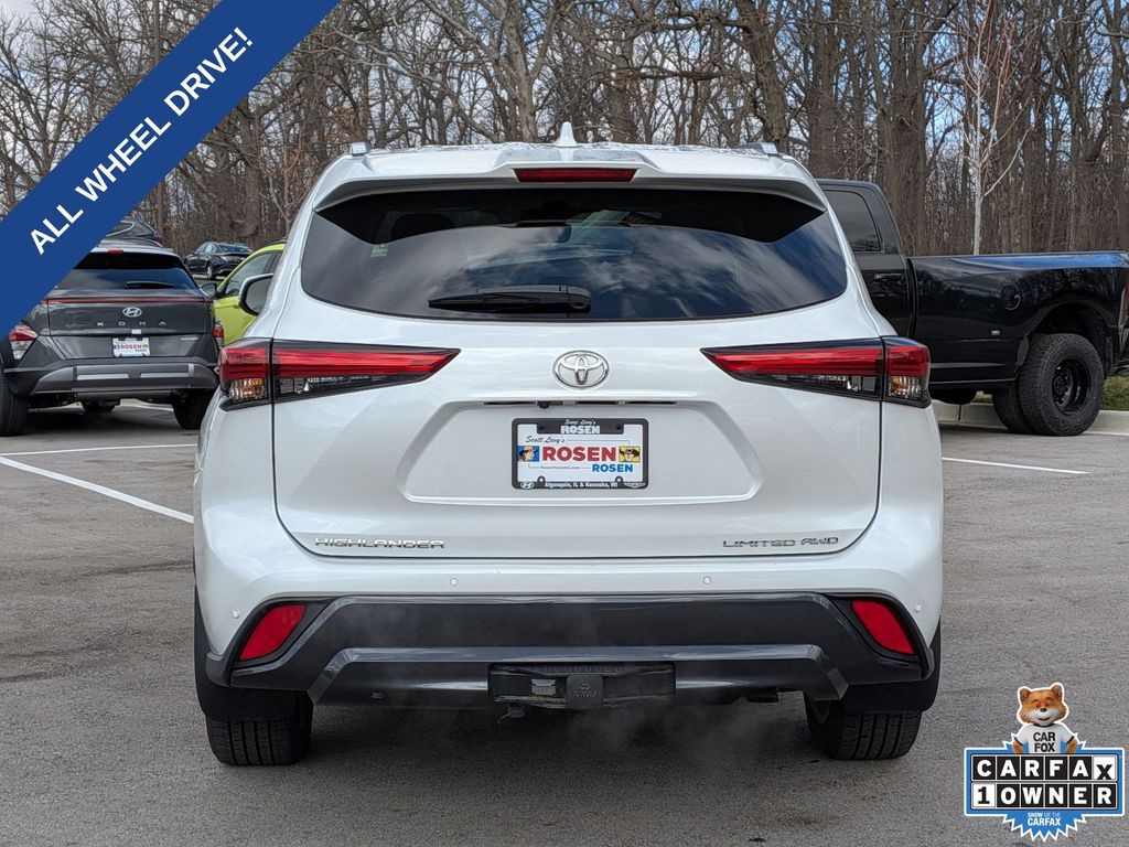 2023 Toyota Highlander Limited - Photo 6