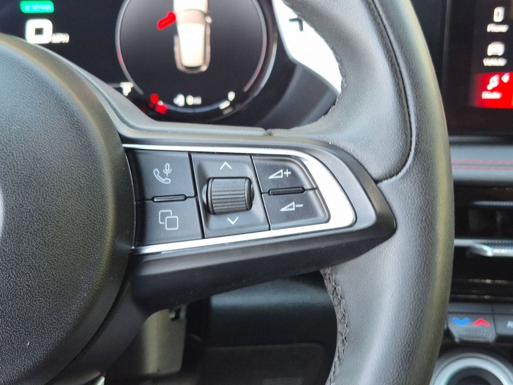 2024 Dodge Hornet R/T - Photo 14