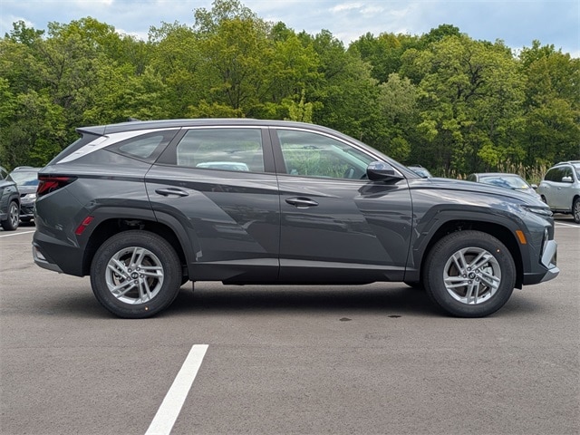 Used 2025 Hyundai Tucson SE with VIN 5NMJACDE5SH492715 for sale in Kenosha, WI