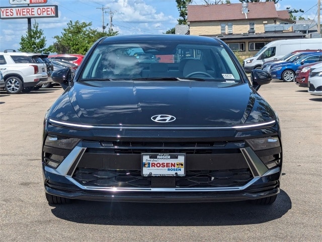 Certified 2024 Hyundai Sonata Hybrid SEL with VIN KMHL34JJ2RA095988 for sale in Kenosha, WI