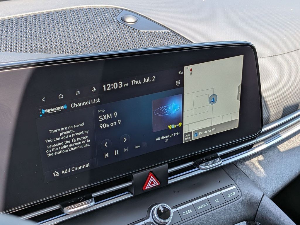 2024 Hyundai Elantra SEL - Photo 18