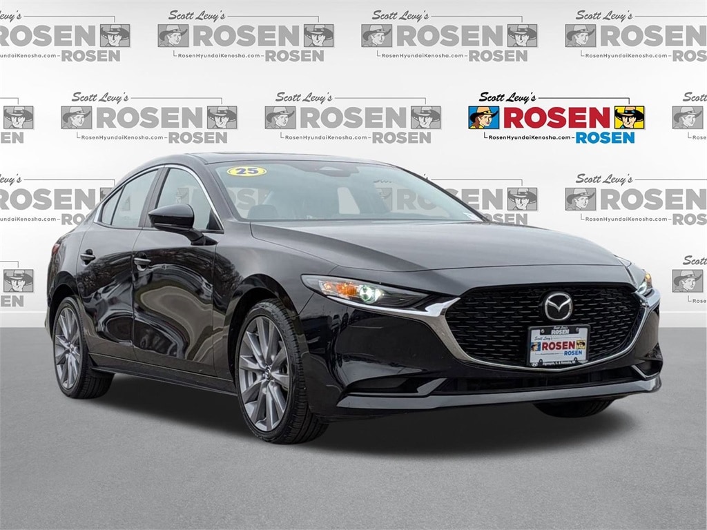 2025 Mazda Mazda3 Preferred's photo