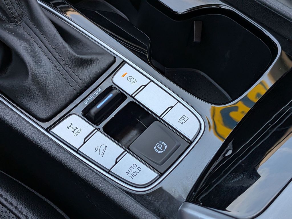 2025 Hyundai Tucson SEL Convenience - Photo 23