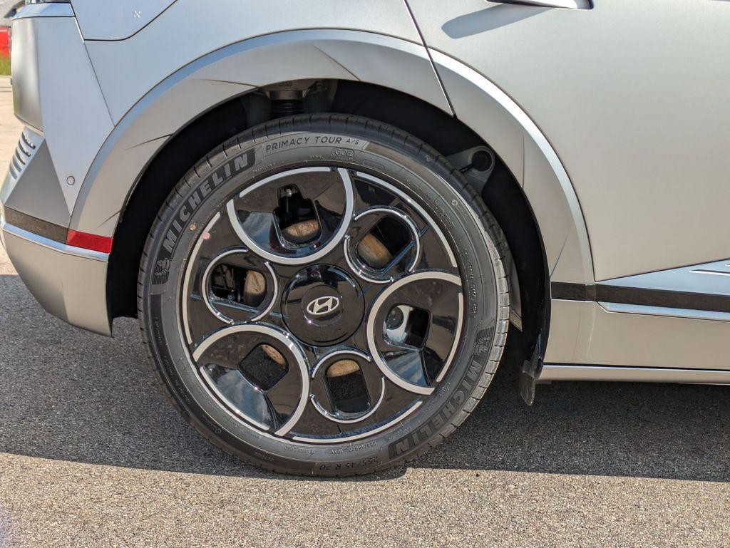 2024 Hyundai IONIQ 5 Disney100 Platinum - Photo 26