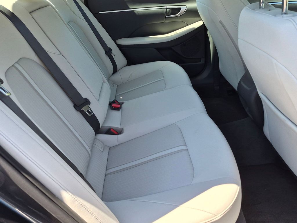 2026 Hyundai Sonata SEL - Photo 23
