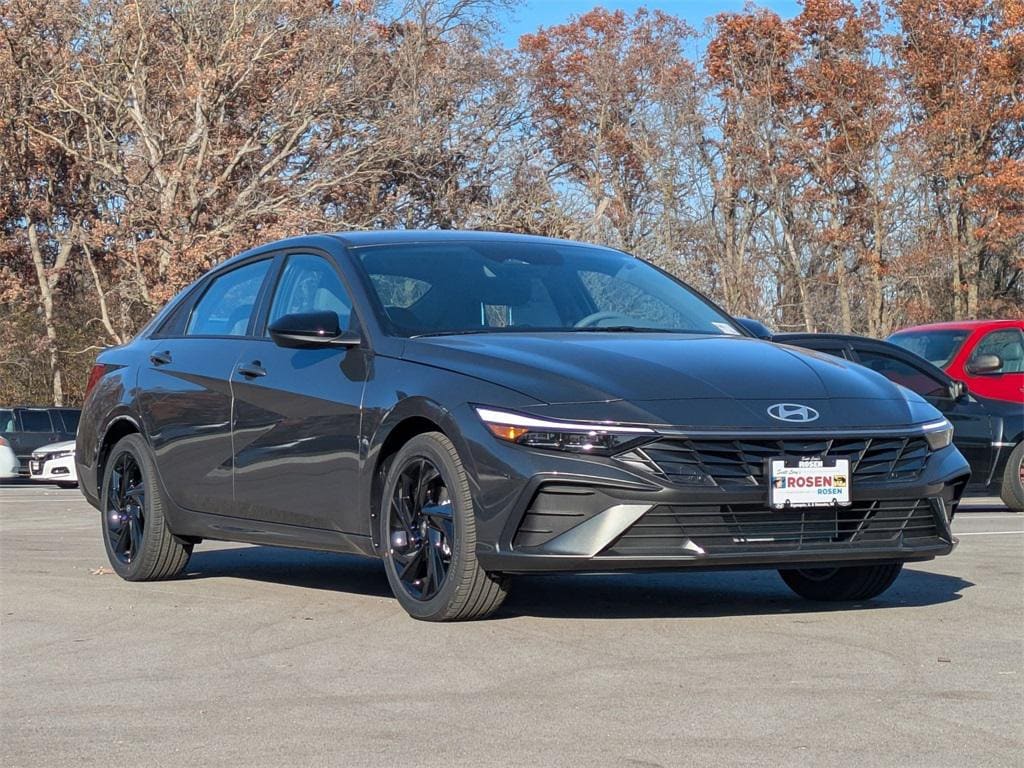 2026 Hyundai Elantra SEL's photo