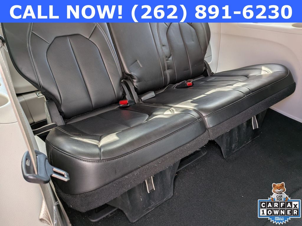 2024 Chrysler Pacifica Touring L - Photo 28