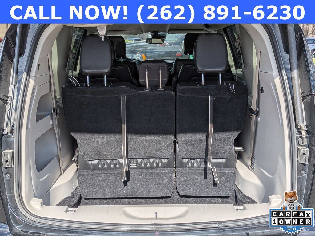 2024 Chrysler Pacifica Touring L - Photo 25