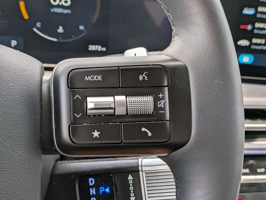 2026 Hyundai Santa Fe Limited - Photo 18