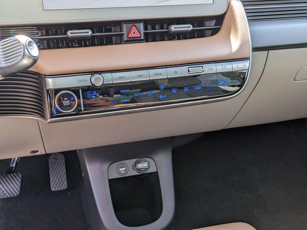 2024 Hyundai IONIQ 5 Disney100 Platinum - Photo 16