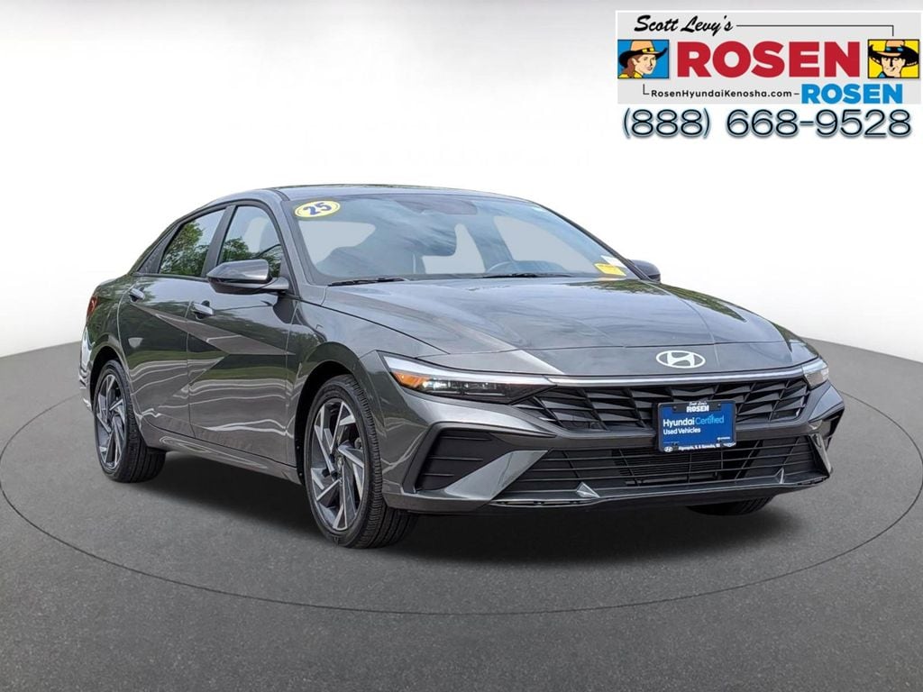 2025 Hyundai Elantra 2.0 SEL Sport IVT's photo