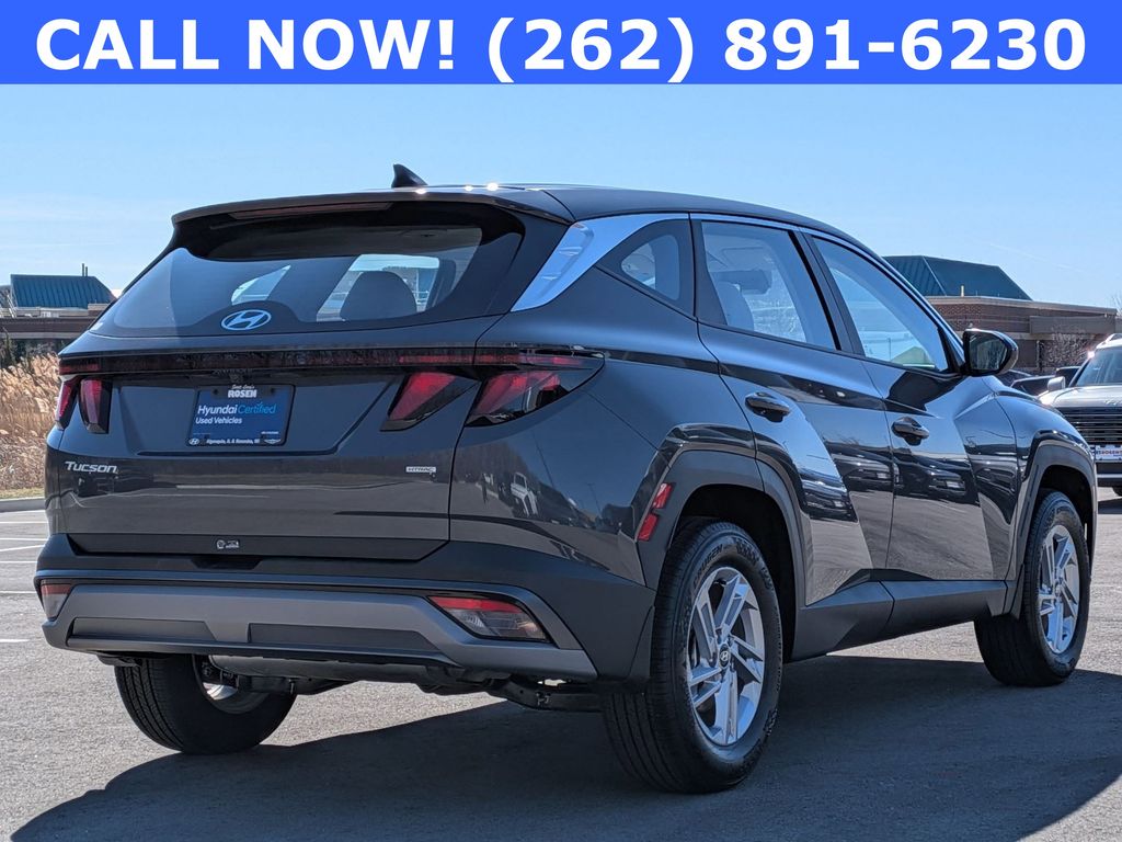 2025 Hyundai Tucson SE - Photo 7
