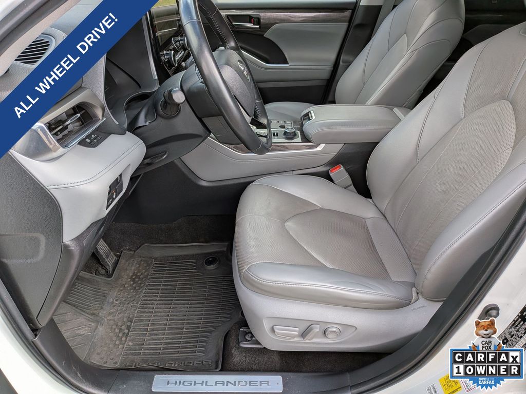 2023 Toyota Highlander Limited - Photo 11