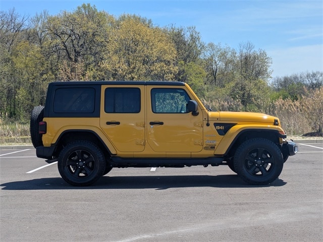 Used 2020 Jeep Wrangler Unlimited Sahara with VIN 1C4HJXEN2LW271477 for sale in Kenosha, WI