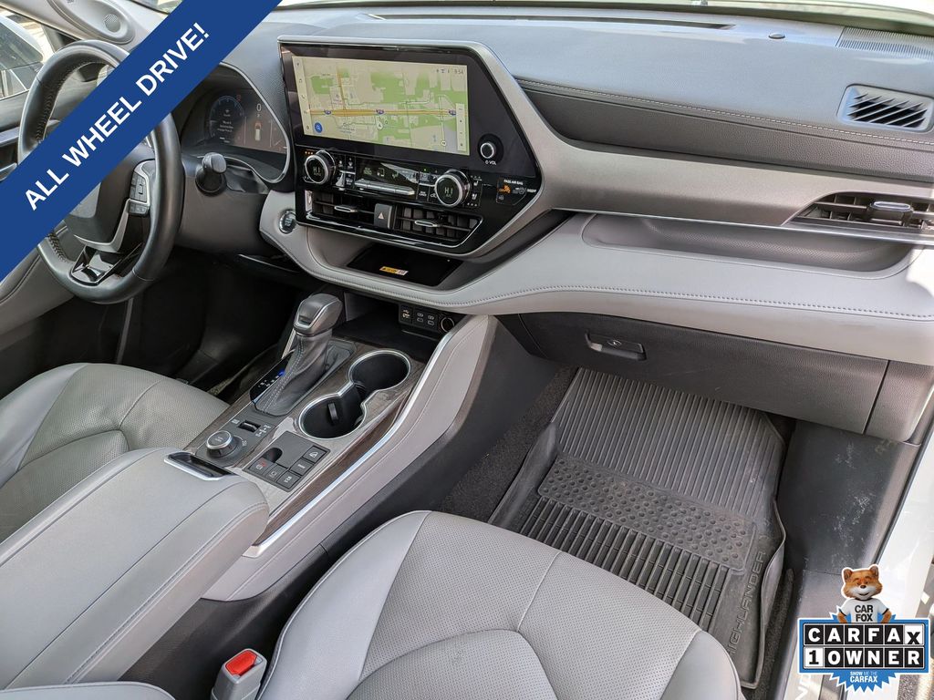 2023 Toyota Highlander Limited - Photo 34