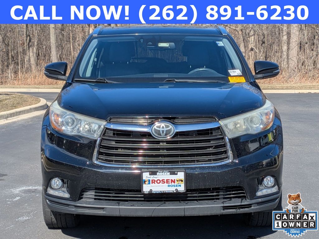 Used 2016 Toyota Highlander Limited Platinum with VIN 5TDDKRFH5GS241136 for sale in Kenosha, WI