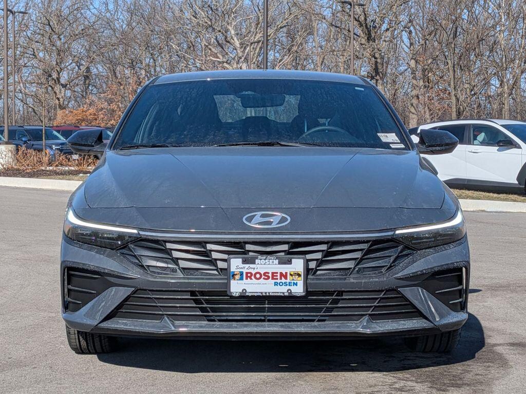 New 2026 Hyundai Elantra SEL Sport Sedan