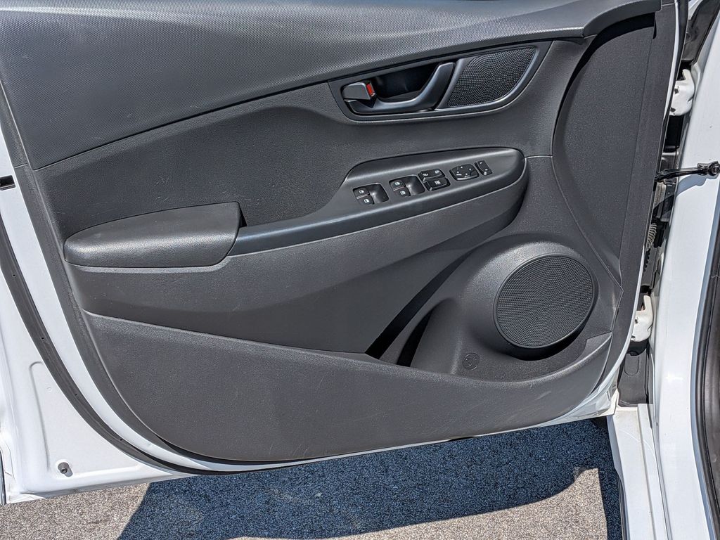 2022 Hyundai Kona N Line - Photo 12