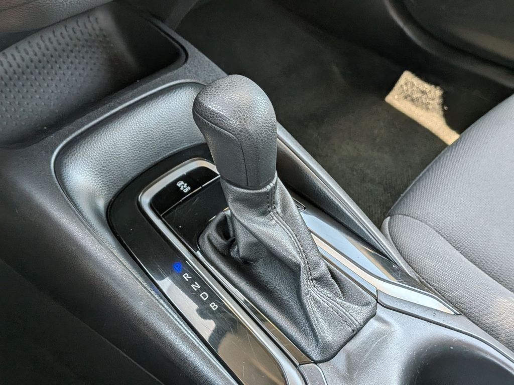 2023 Toyota Corolla LE - Photo 20