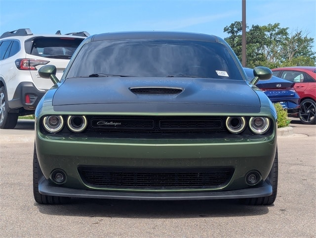 Used 2018 Dodge Challenger T/A with VIN 2C3CDZFJ0JH271048 for sale in Kenosha, WI