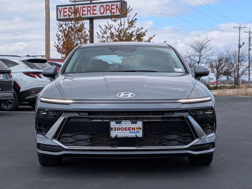New 2026 Hyundai Sonata SEL Sport Sedan