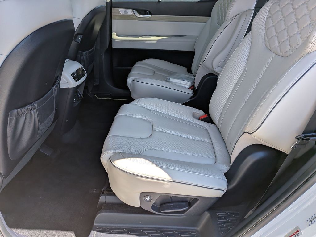 2022 Hyundai Palisade Limited - Photo 24