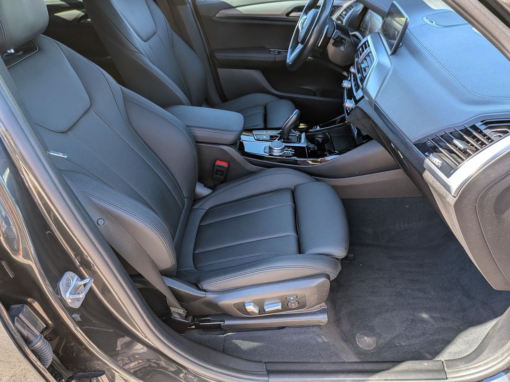 2021 BMW X3 30e - Photo 31