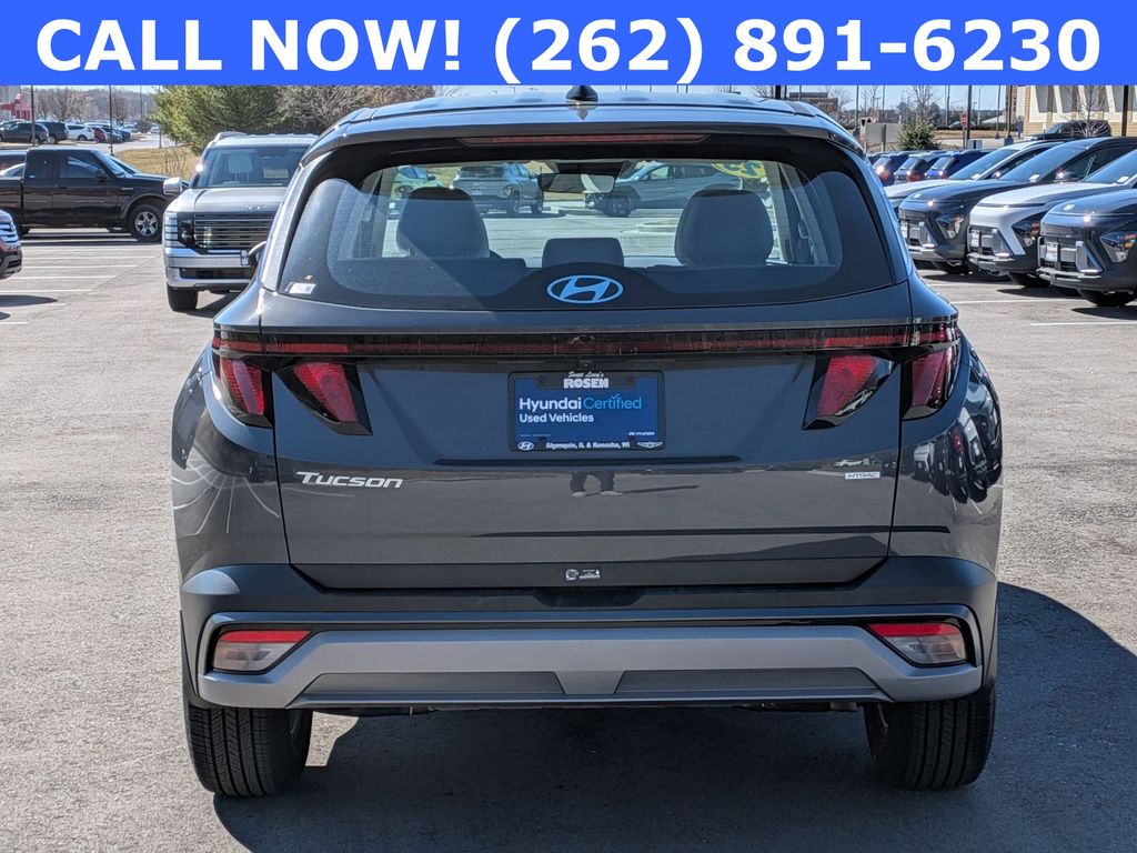 2025 Hyundai Tucson SE - Photo 6