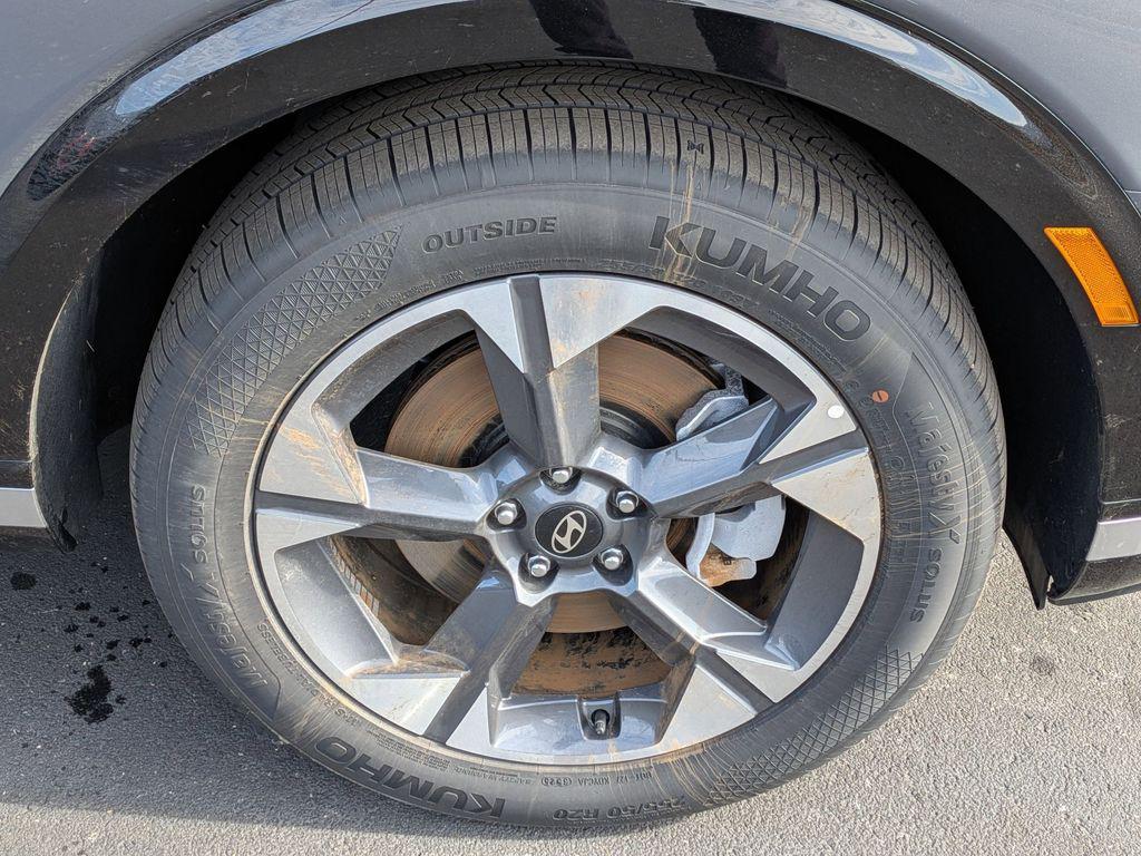 2026 Hyundai Palisade Limited - Photo 9