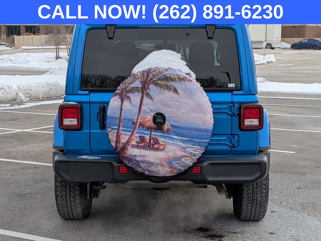 2021 Jeep Wrangler Unlimited Sahara Altitude - Photo 6