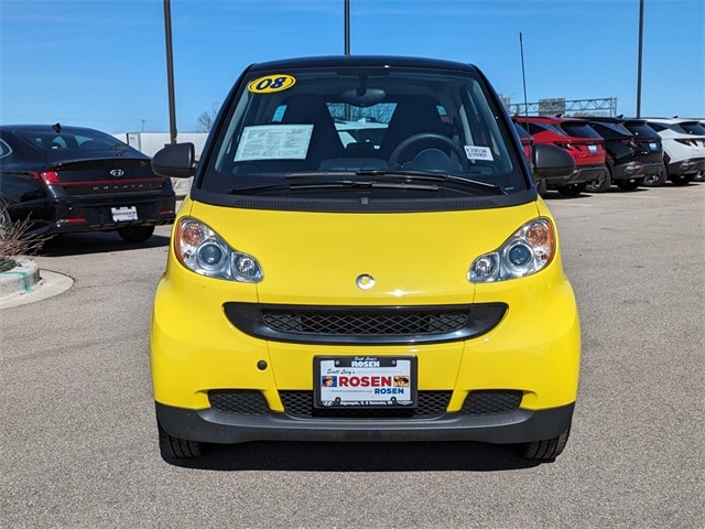 Used 2008 smart fortwo passion with VIN WMEEJ31X48K197594 for sale in Kenosha, WI